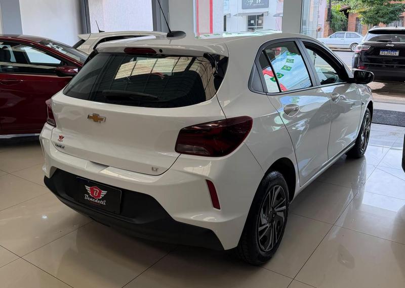 Chevrolet Onix 10mt - foto 6