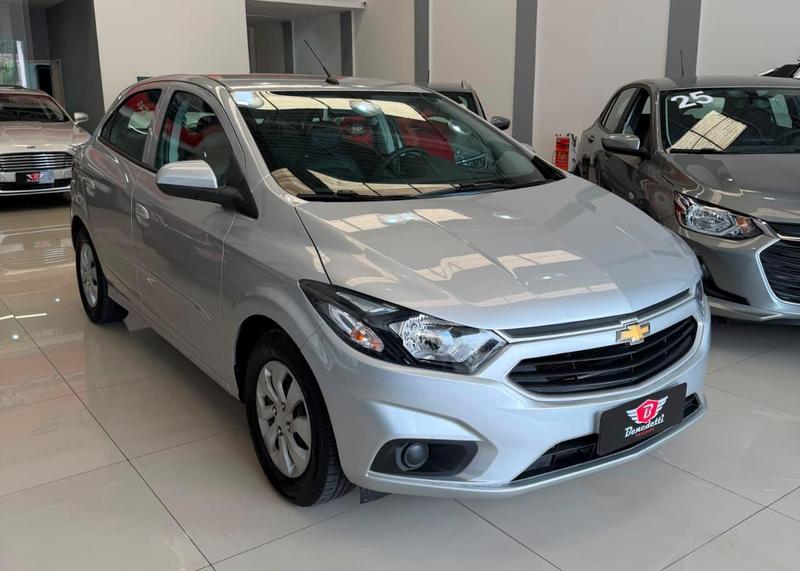 Chevrolet Onix Hatch LT 1.0 8V Flexpower 5P Mec. - foto 3