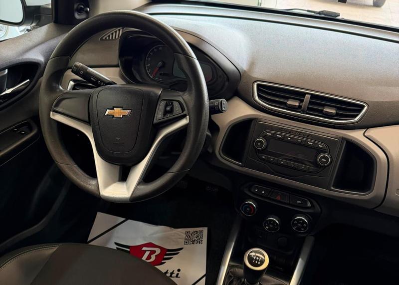 Chevrolet Onix Hatch LT 1.0 8V Flexpower 5P Mec. - foto 8