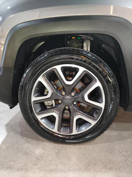 Jeep Renegade Longitude 1.8 Flex Automático - foto 12