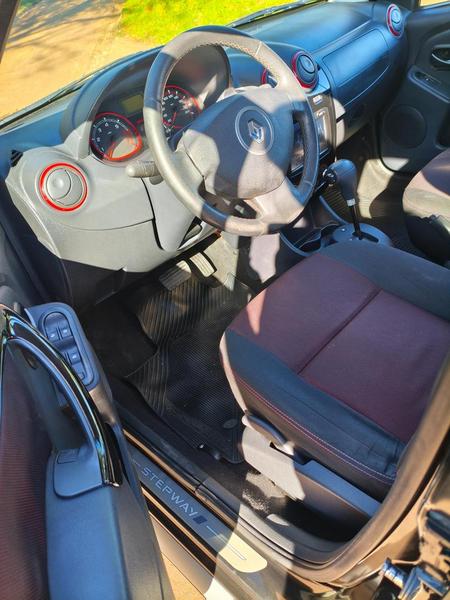 Renault Sandero Stepway 1.6 Hi Flex 16V 5P Automático - foto 7