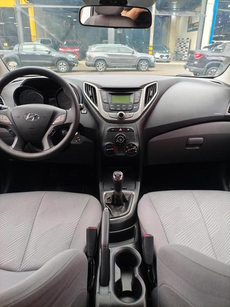 Hyundai HB20 1.6 Comfort Plus 16V Flex 4P Manual - foto 12