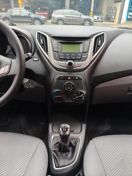 Hyundai HB20 1.6 Comfort Plus 16V Flex 4P Manual - foto 14