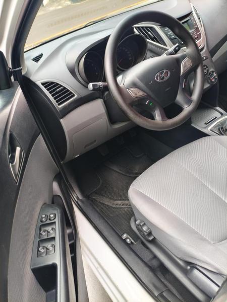 Hyundai HB20 1.6 Comfort Plus 16V Flex 4P Manual - foto 7