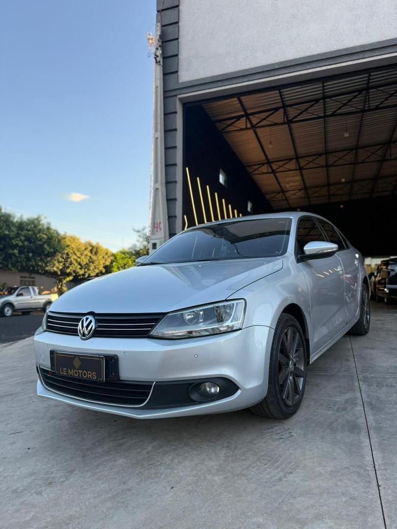 VOLKSWAGEN JETTA JETTA 2.0