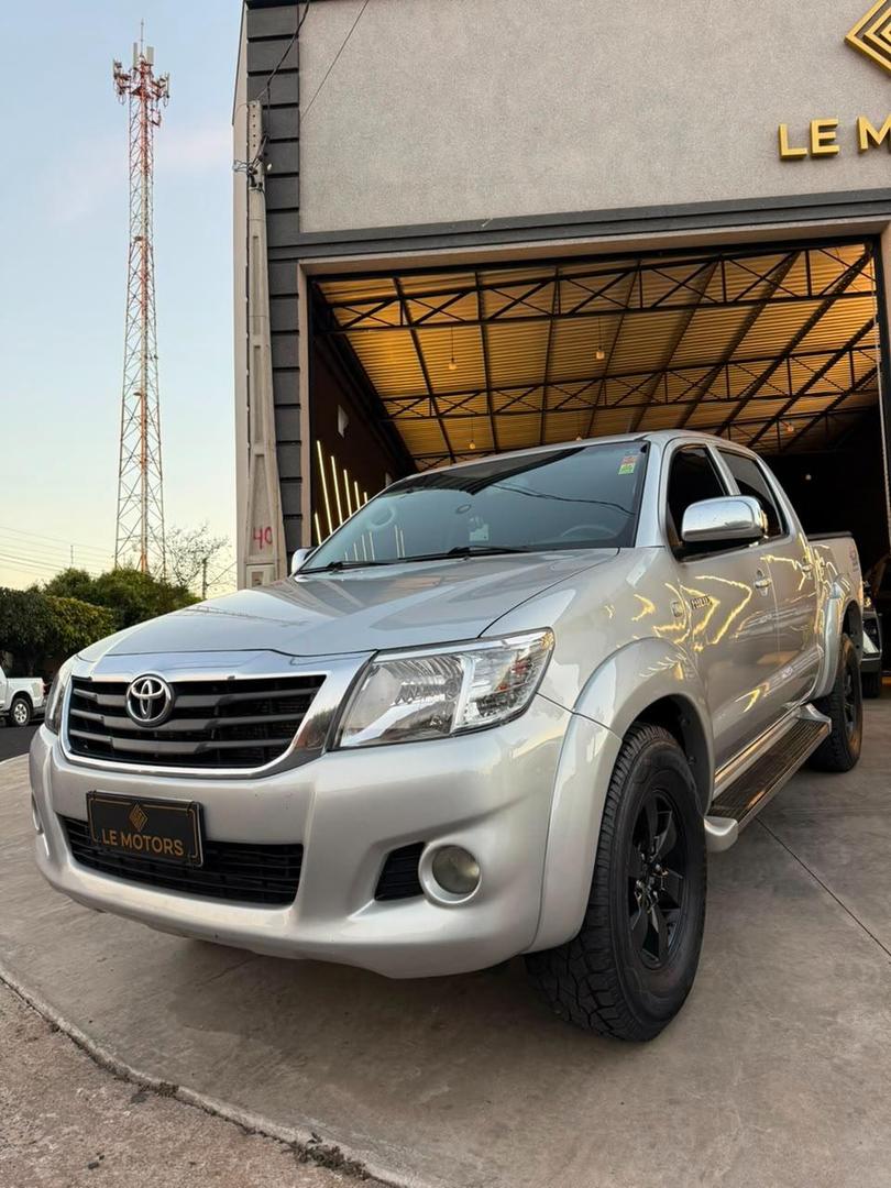 TOYOTA HILUX HILUX CD4X2 SR