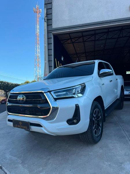 Toyota Hilux 2024 à venda