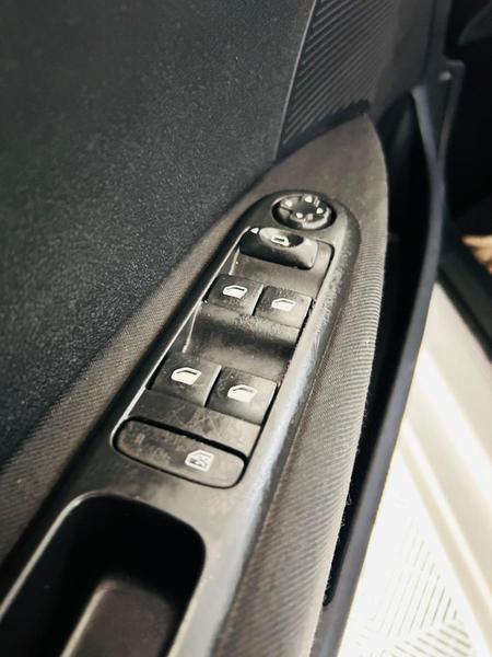 Peugeot 308 Allure - foto 12