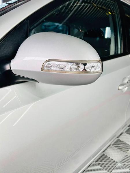 Hyundai i30 2.0 16V 145cv 5P Aut. - foto 3