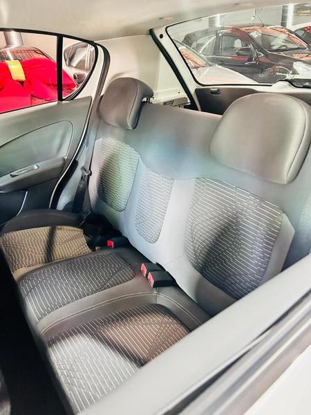 Fiat Palio Attract 1.0 - foto 8