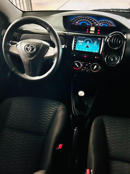 Toyota Etios Hb Xs 1.5 - foto 8