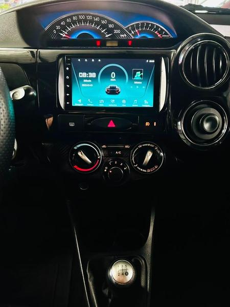 Toyota Etios Hb Xs 1.5 - foto 9