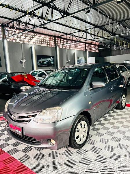 Toyota Etios Hb Xs 1.5 - foto 3