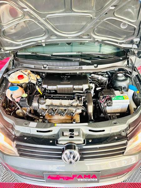 Volkswagen Voyage Comf Highli. 1.6 T.flex 8V 4P - foto 17