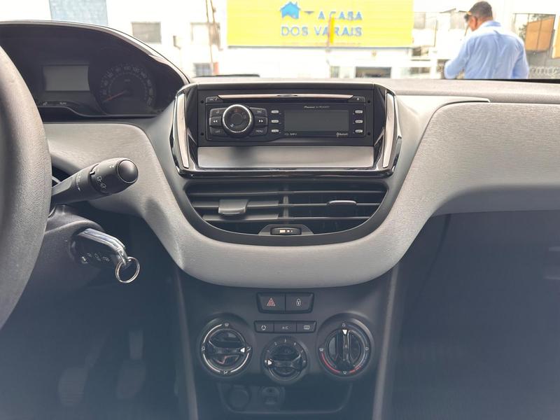 Peugeot 208 Active - foto 12