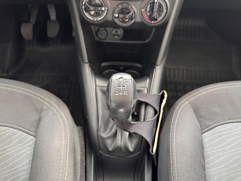 Peugeot 208 Active - foto 13