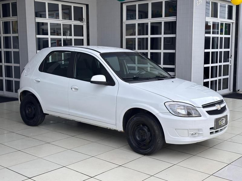 Chevrolet Celta 10l LT - foto 5