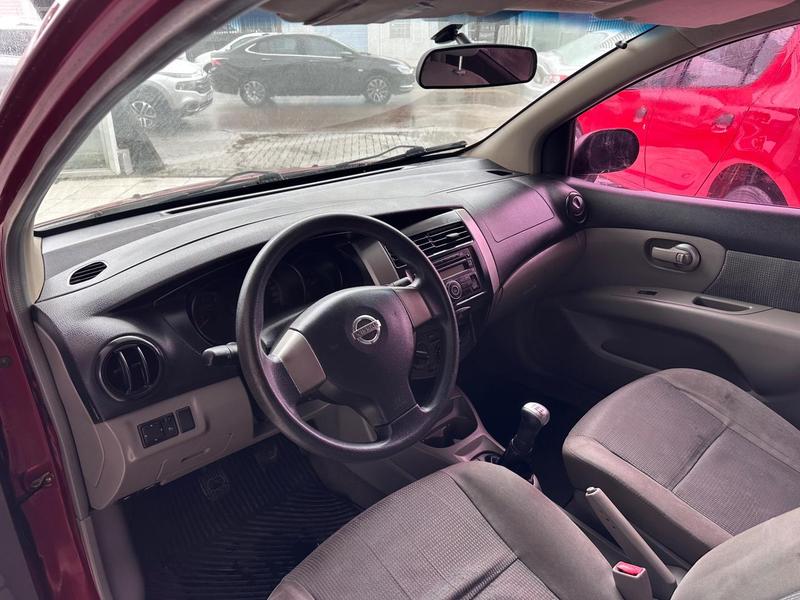 Nissan Livina 1.6 - foto 3