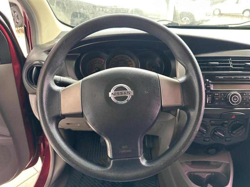 Nissan Livina 1.6 - foto 6
