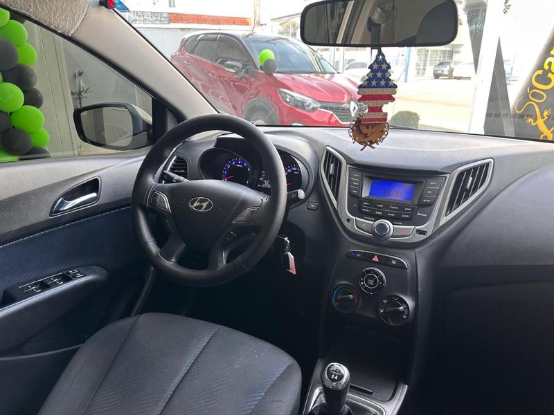 Hyundai HB20 1.6 Comfort Plus 16V Flex 4P Manual - foto 20