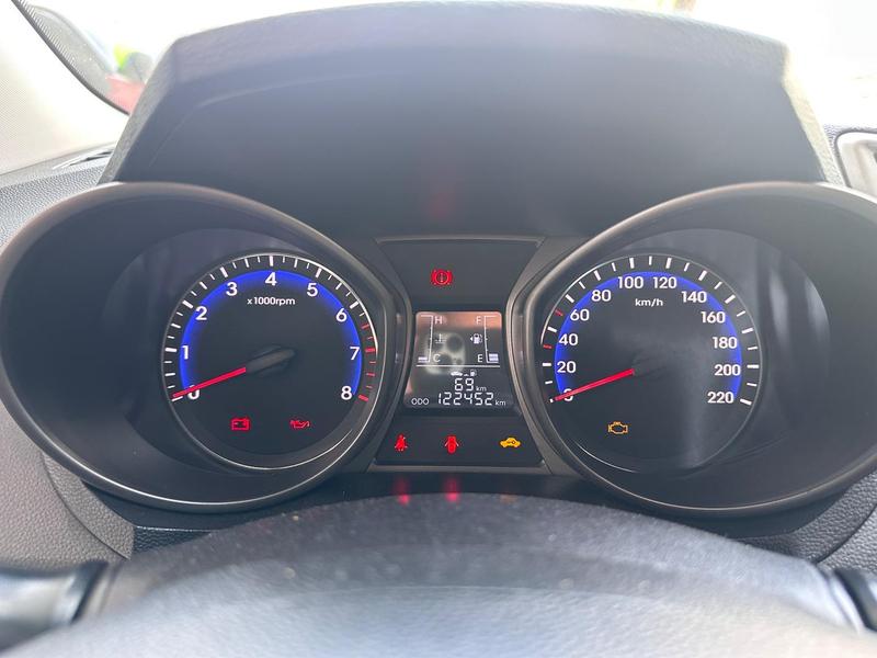 Hyundai HB20 1.6 Comfort Plus 16V Flex 4P Manual - foto 10