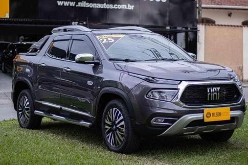 FIAT TORO RANCH AT9 4X4