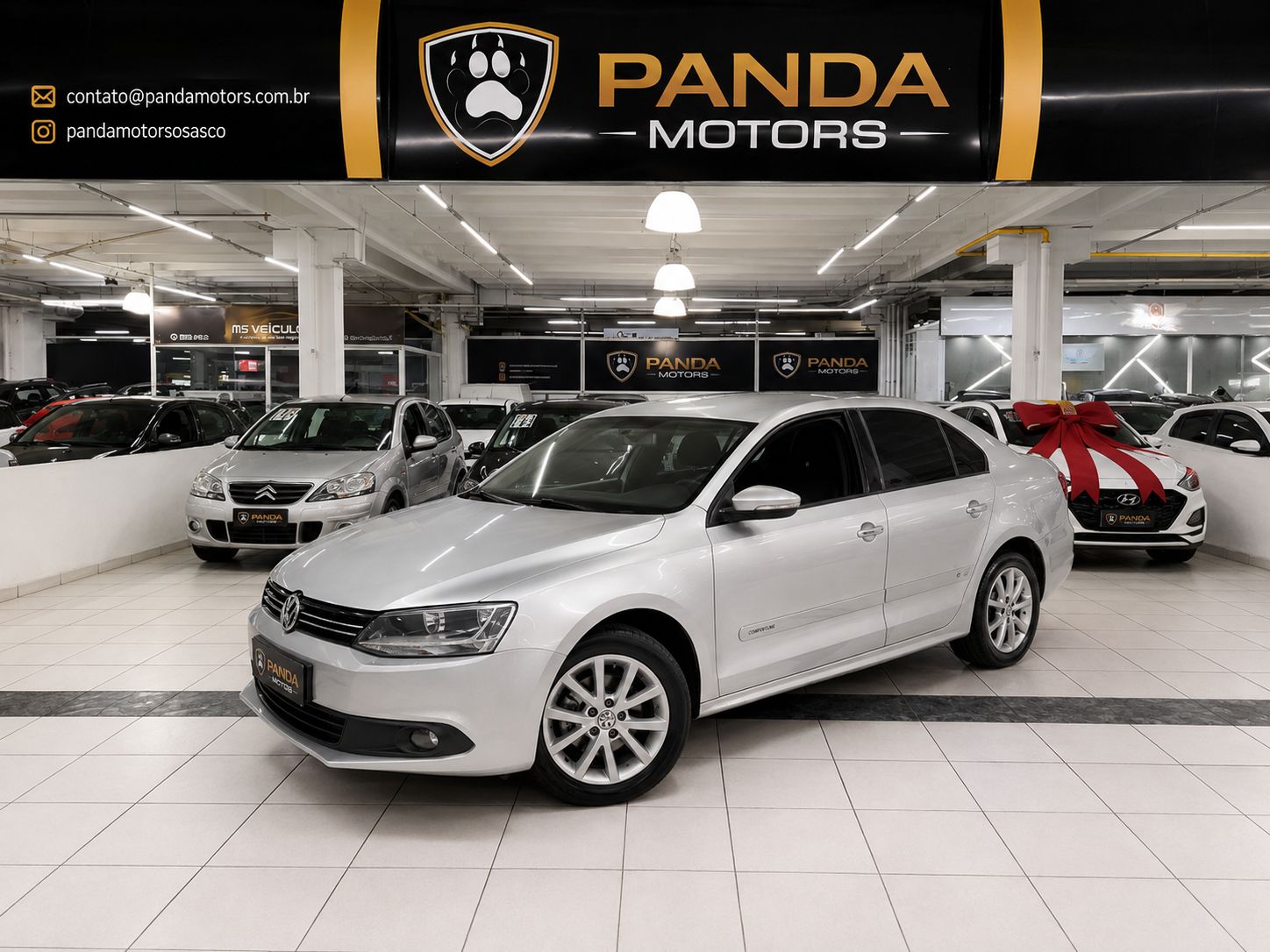 foto do veículo Volkswagen Jetta  volkswagen jetta 2.0 2013