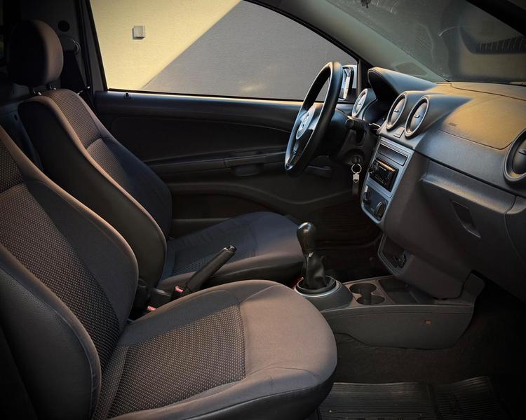 Volkswagen Saveiro Surf 1.6 Mi Total Flex 2P - foto 19