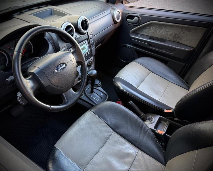 Ford EcoSport XLT - foto 14