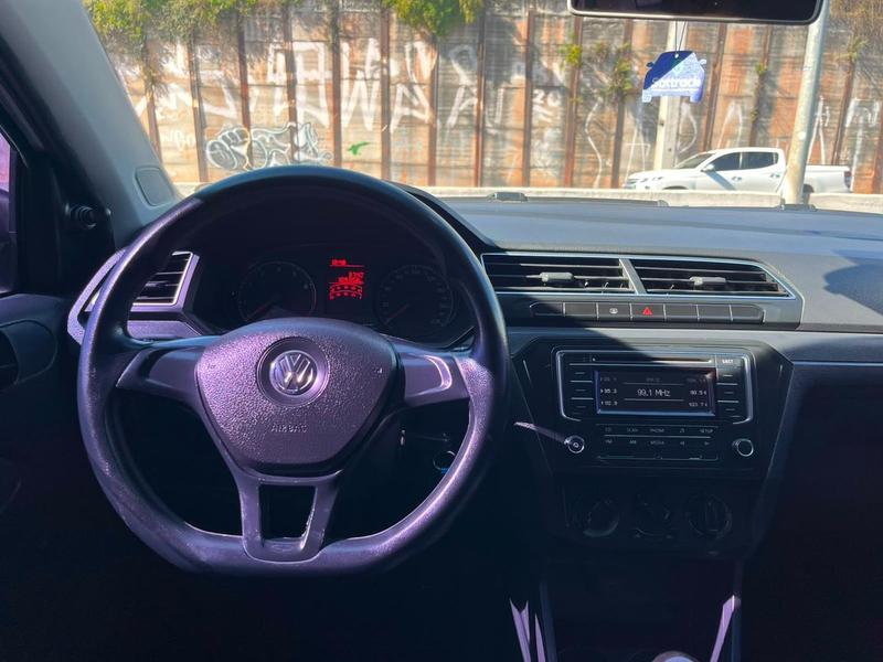 Volkswagen Voyage MPI - foto 7