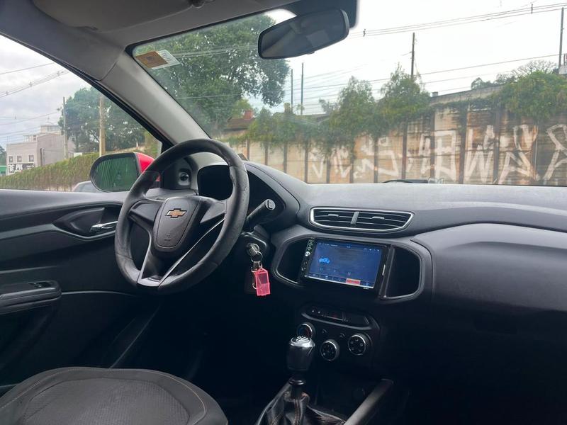 Chevrolet Onix Hatch Ls 1.0 8V Flexpower 5P Mec. - foto 8