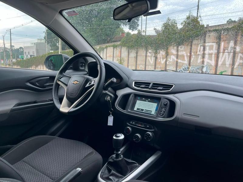 Chevrolet Onix Hatch LT 1.0 8V Flexpower 5P Mec. - foto 10