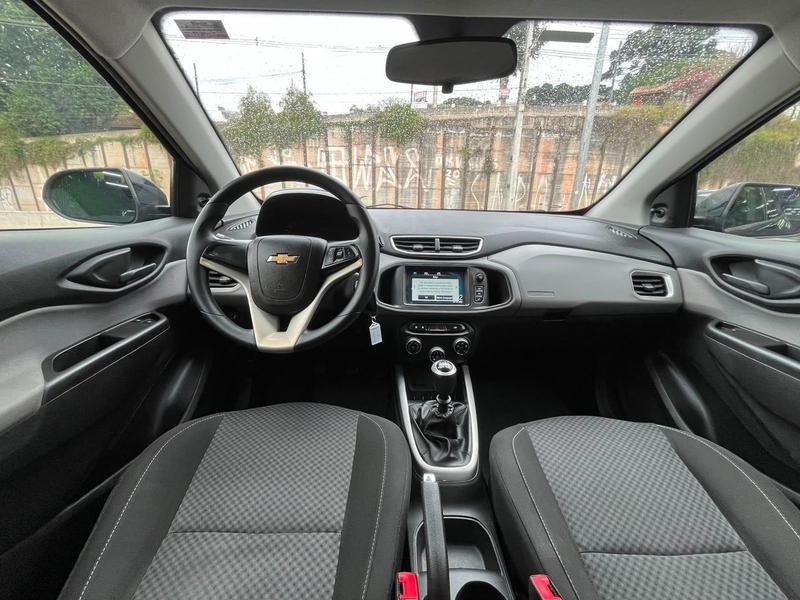 Chevrolet Onix Hatch LT 1.0 8V Flexpower 5P Mec. - foto 7