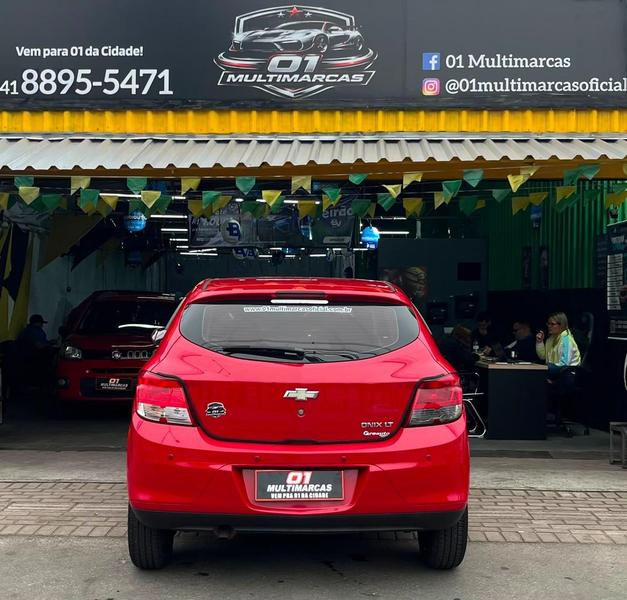 Chevrolet Onix Hatch Ls 1.0 8V Flexpower 5P Mec. - foto 4