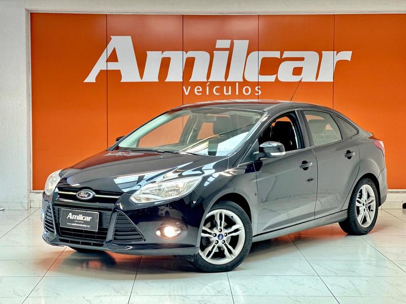 FORD FOCUS SEDAN 2.0 SE PLUS 16V FLEX 4P POWERSHIFT