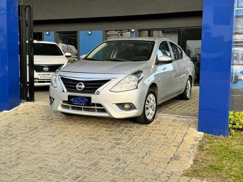 NISSAN VERSA 10