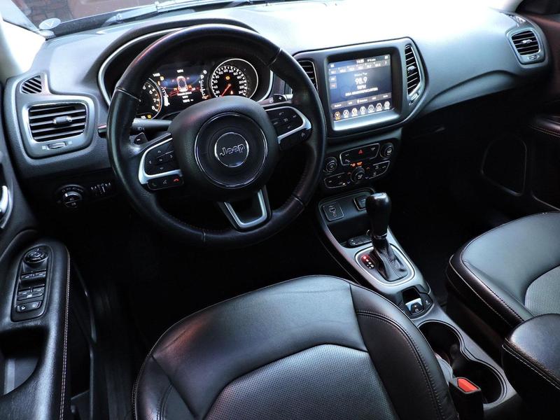Jeep Compass Longitude 2.0 4X2 Flex 16V Aut. - foto 4