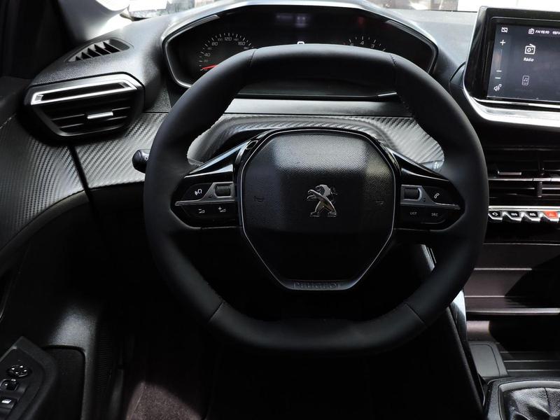 Peugeot 208 Like 1.0 Flex 6V 5P Mec. - foto 6
