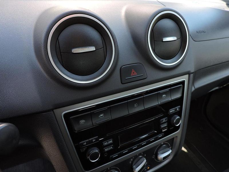 Volkswagen Voyage 1.0 - foto 11