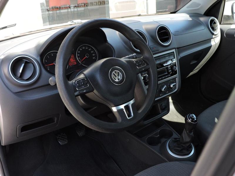 Volkswagen Voyage 1.0 - foto 13