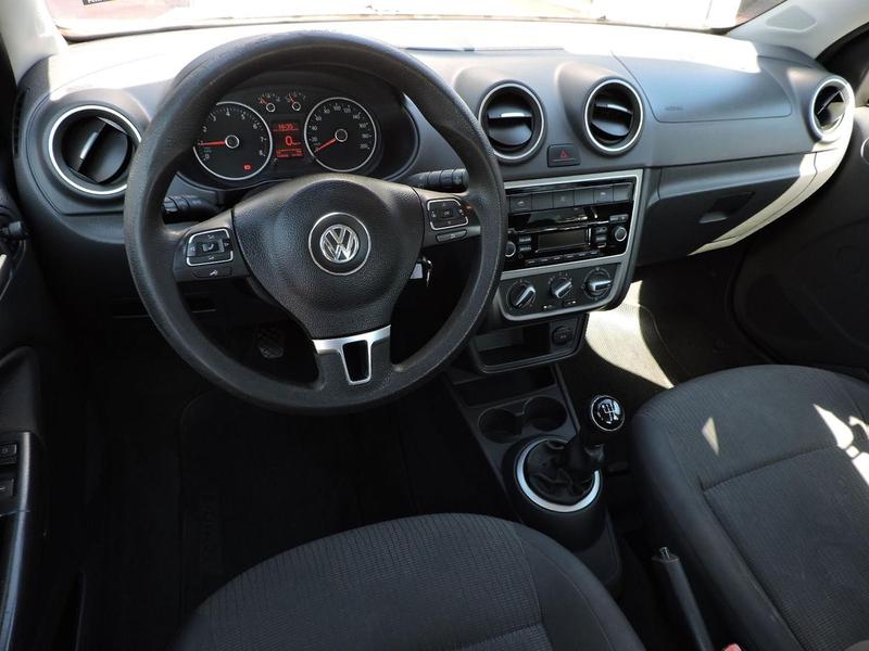 Volkswagen Voyage 1.0 - foto 4