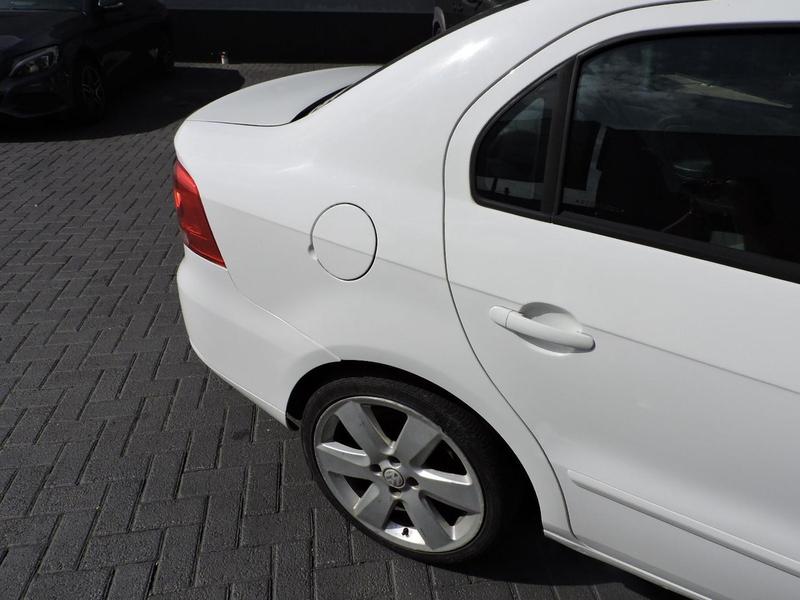 Volkswagen Voyage Comf Highli. 1.6 T.flex 8V 4P - foto 11