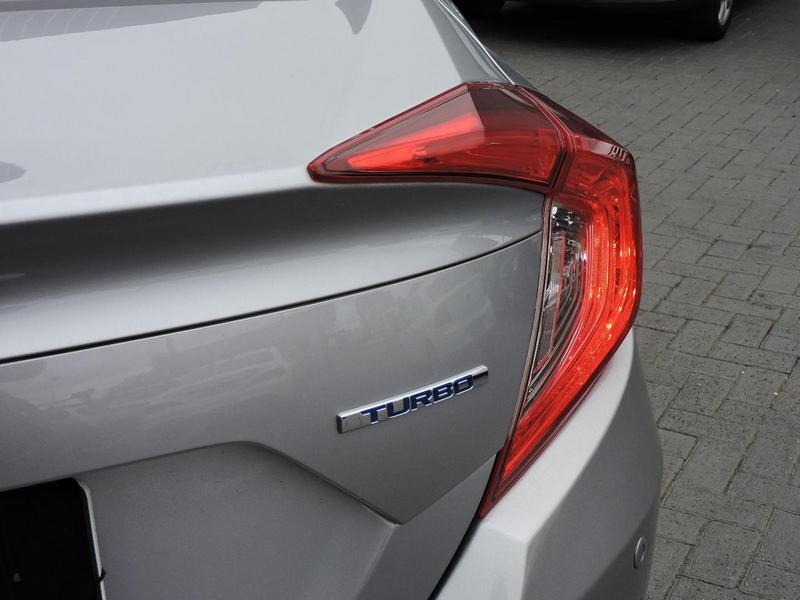 Honda Civic Touring CVT - foto 12