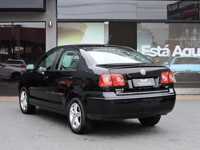 Volkswagen Polo Sedan 2.0 Comfor - foto 12