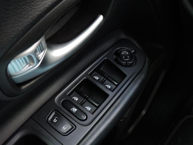 Jeep Renegade Lgt T At - foto 10