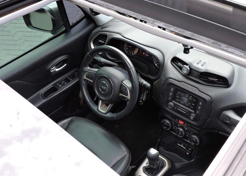 Jeep Renegade Lgt T At - foto 11