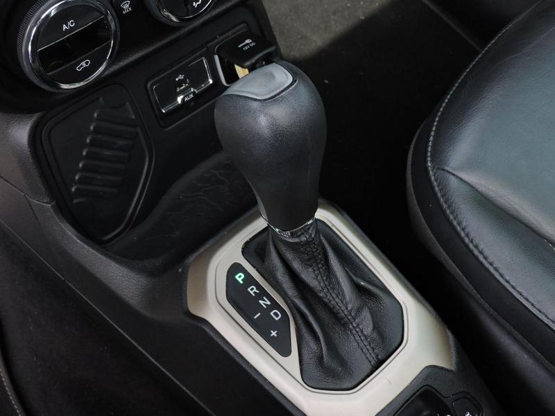 Jeep Renegade Lgt T At - foto 8