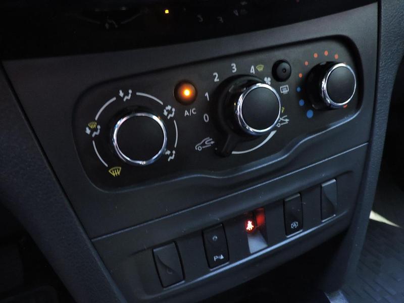 Renault Logan Zen 10mt - foto 7