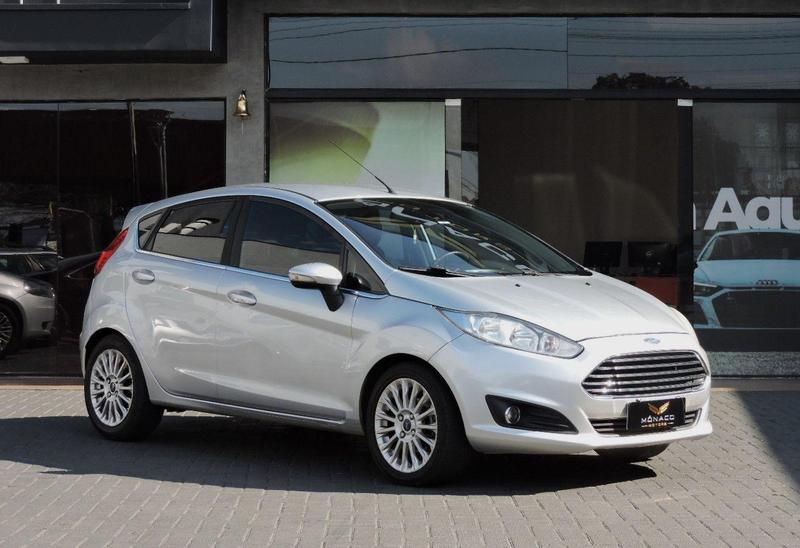 Ford Fiesta Ha 16l Ti A - foto 2