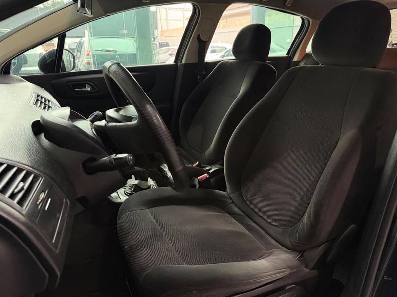 Citroën C4 16glx5p F - foto 11